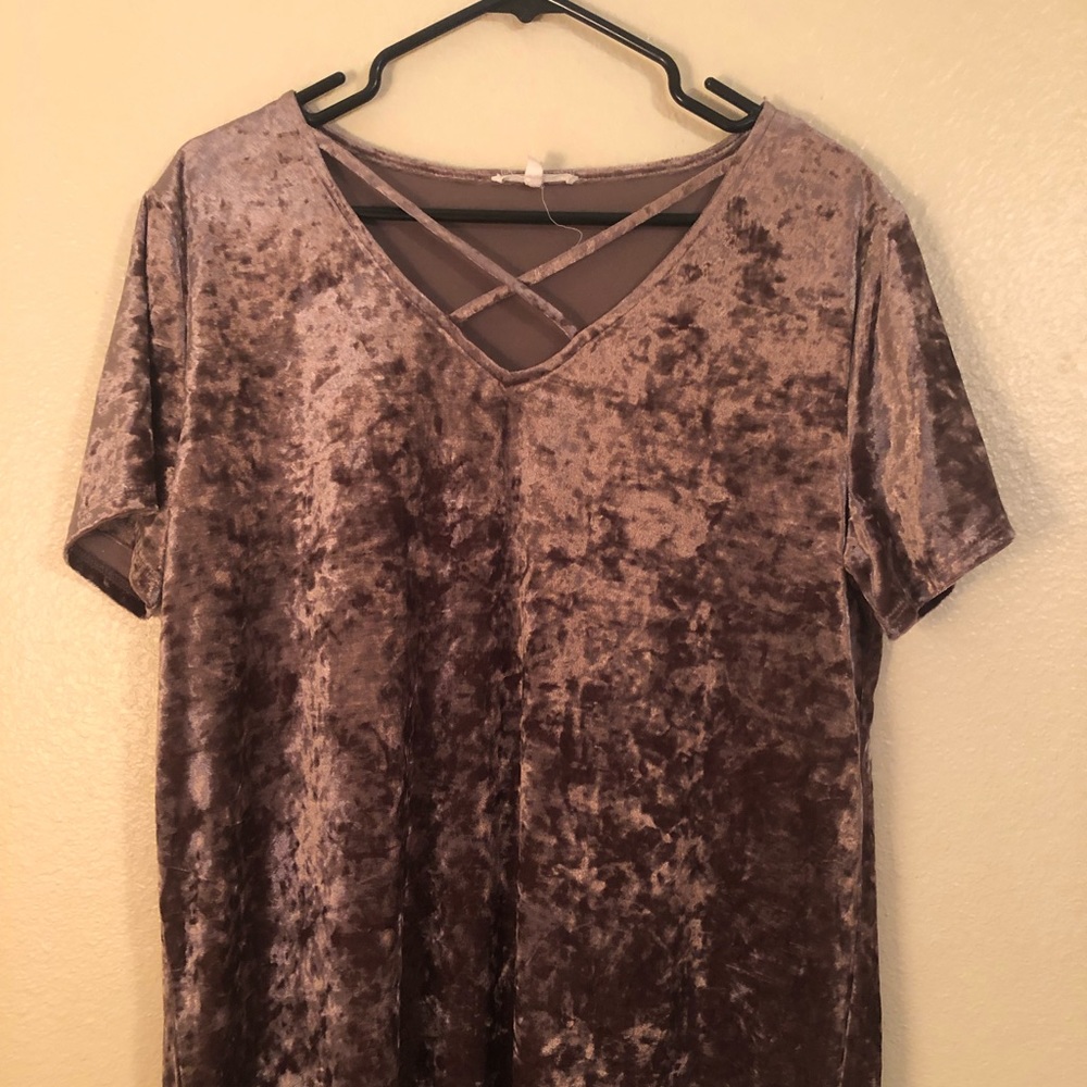 Crushed velvet top